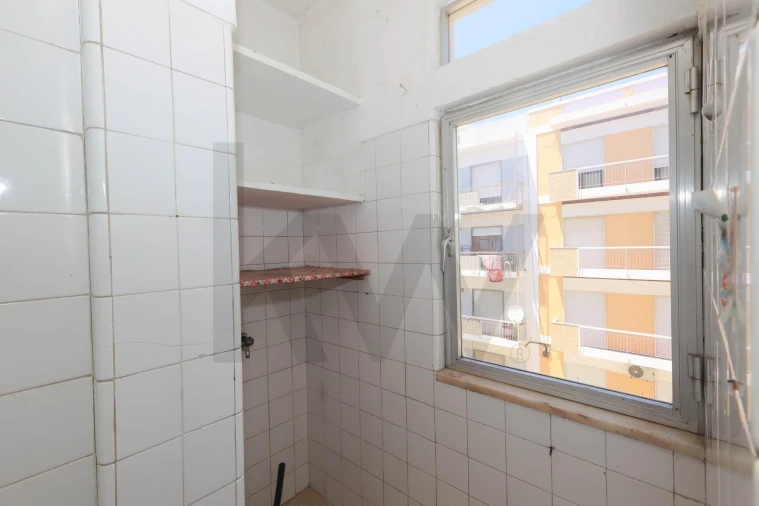 Apartamento T2 para Venda em Vila Real de Santo Antonio Foto 28