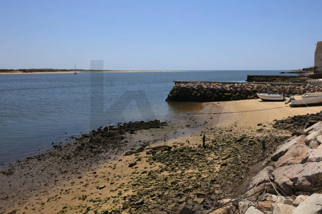 Apartamento T2 para Venda em Vila Real de Santo Antonio Foto 4