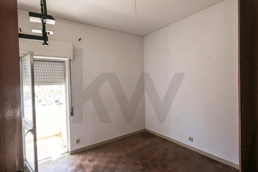 Apartamento T2 para Venda em Vila Real de Santo Antonio Foto 15