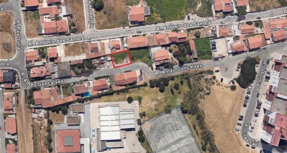 Terreno para Venda em São Domingos de Rana Foto 2