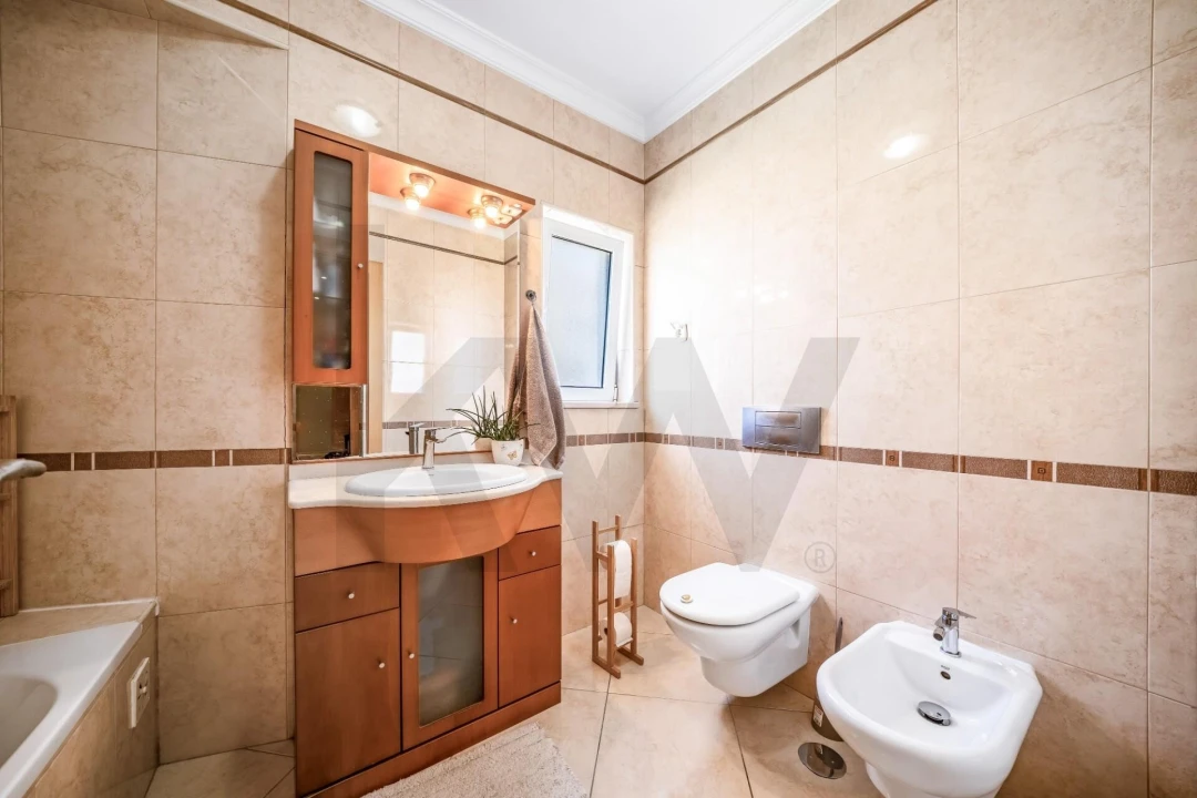 Apartamento T3 para Venda em Faro (Sé e São Pedro) Foto 18