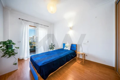 Apartamento T3 para Venda em Faro (Sé e São Pedro)