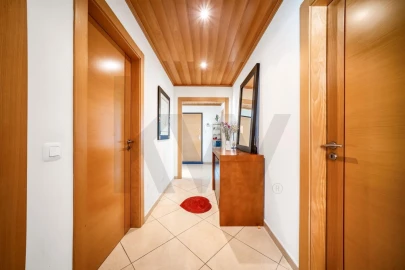 Apartamento T3 para Venda em Faro (Sé e São Pedro)