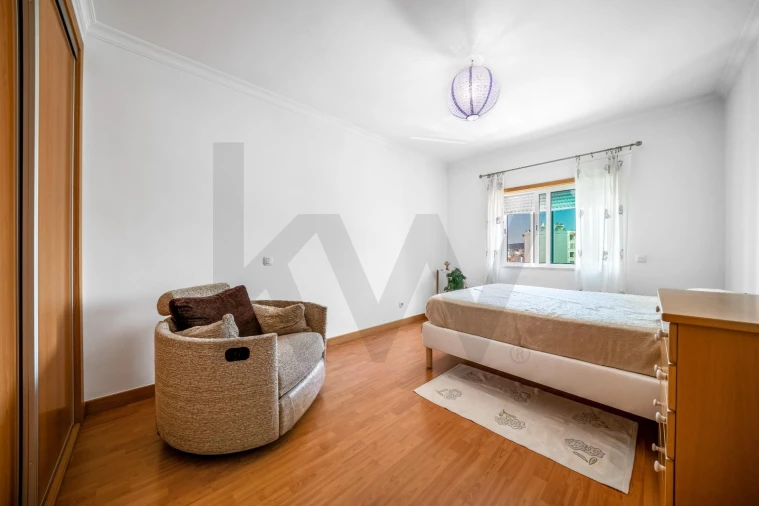 Apartamento T3 para Venda em Faro (Sé e São Pedro) Foto 16