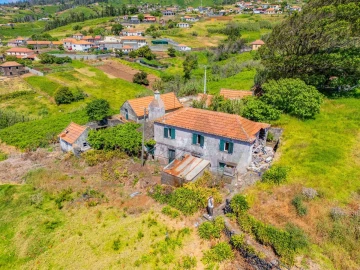 Moradia T3 para Venda em Ponta do Pargo
