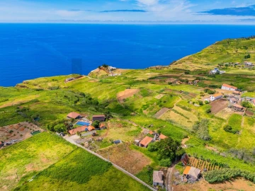 Moradia T3 para Venda em Ponta do Pargo