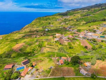 Moradia T3 para Venda em Ponta do Pargo