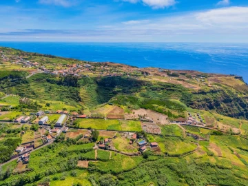 Moradia T3 para Venda em Ponta do Pargo