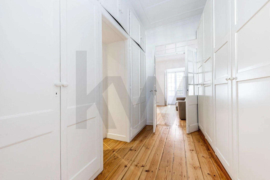 Apartamento T1 para Arrendamento em Santo António Foto 10