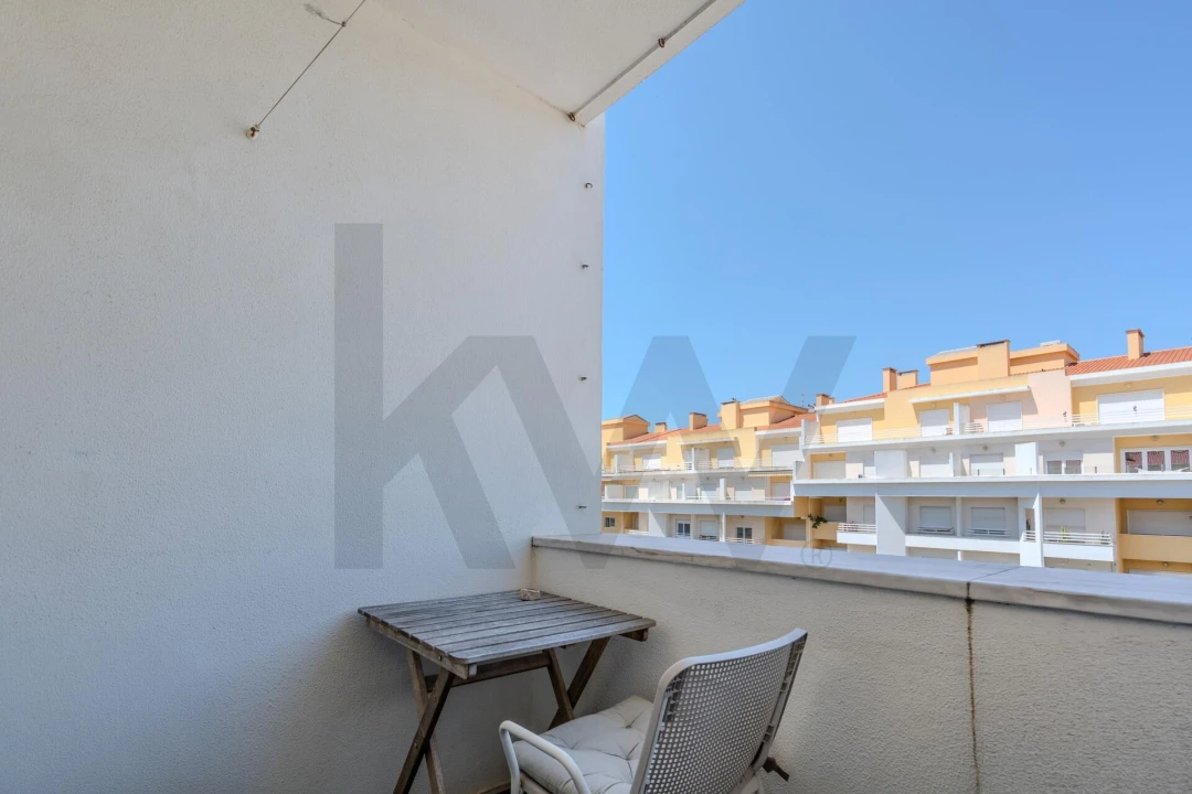 Apartamento T2 para Arrendamento em Carcavelos e Parede Foto 17