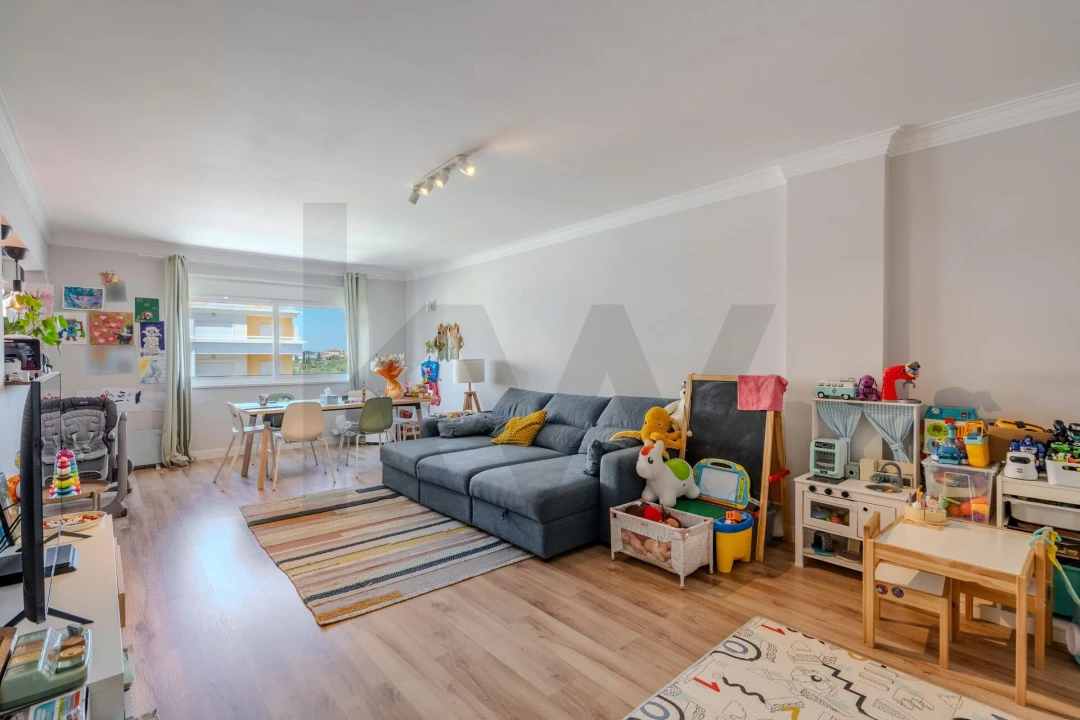 Apartamento T2 para Arrendamento em Carcavelos e Parede Foto 1