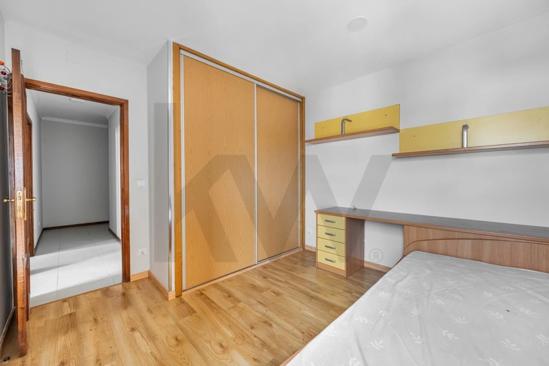Apartamento T3 para Venda em Vila Praia de Ancora Foto 16