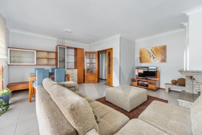Apartamento T3 para Venda em Vila Praia de Ancora