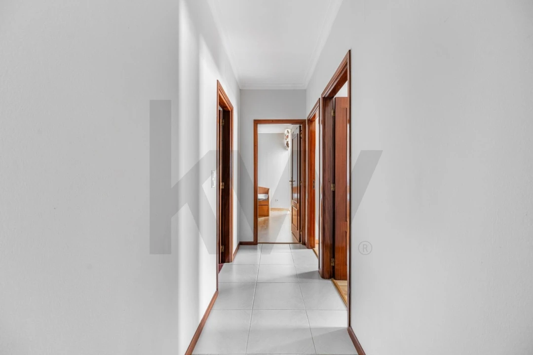 Apartamento T3 para Venda em Vila Praia de Ancora Foto 5