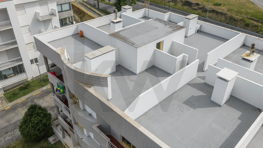 Apartamento T3 para Venda em Vila Praia de Ancora Foto 28