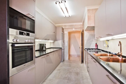 Apartamento T3 para Arrendamento em Cascais e Estoril