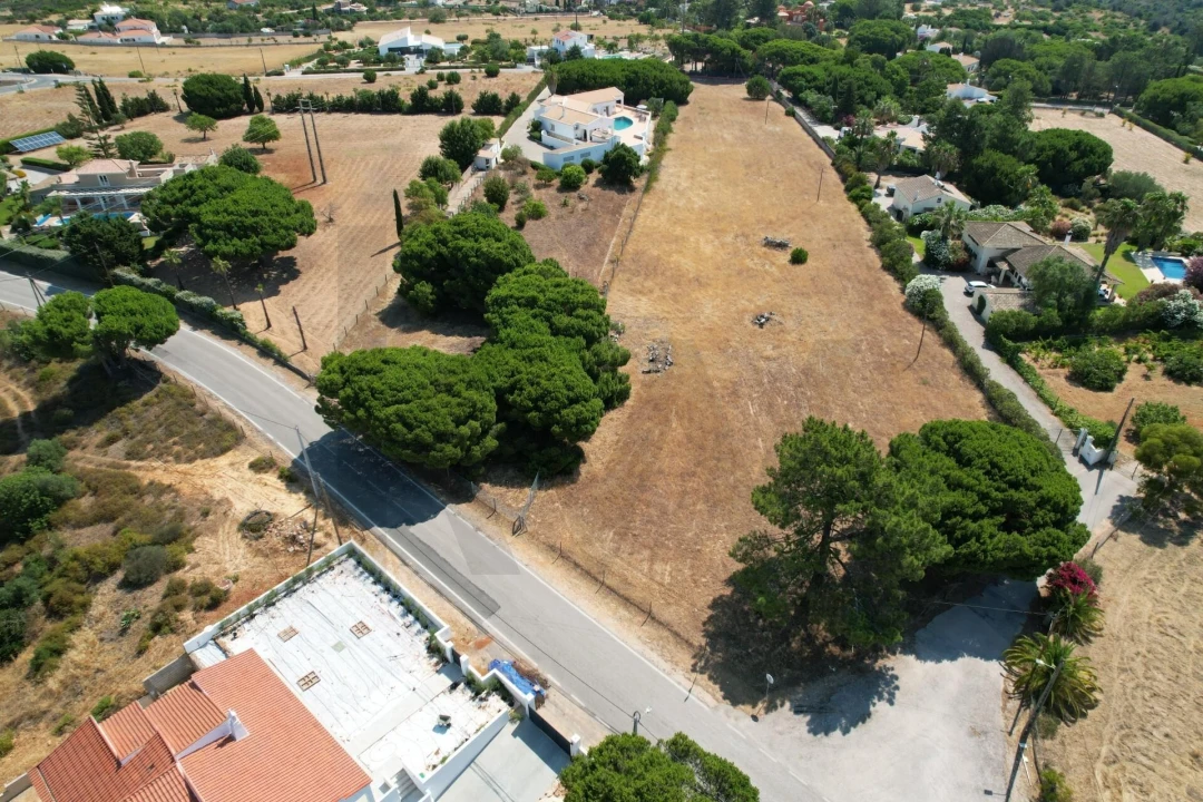 Moradia T4 para Venda em Lagoa e Carvoeiro Foto 3