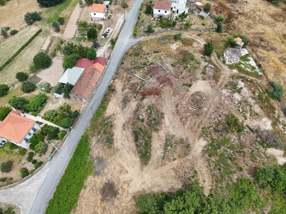 Quinta T4 para Venda em Ovoa e Vimieiro Foto 16