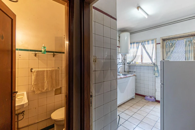 Apartamento T3 para Venda em Cedofeita, Santo Ildefonso, Sé, Miragaia, São Nicolau e Vitória Foto 16