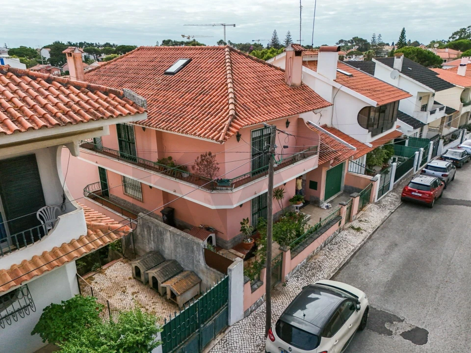Moradia T6 para Venda em Cascais e Estoril Foto 2