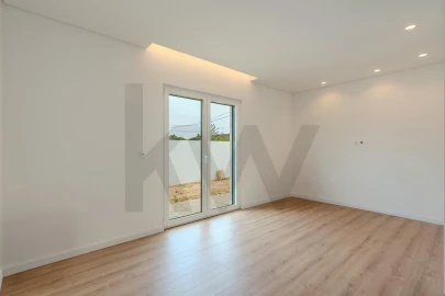 Moradia T3 para Venda em Moita