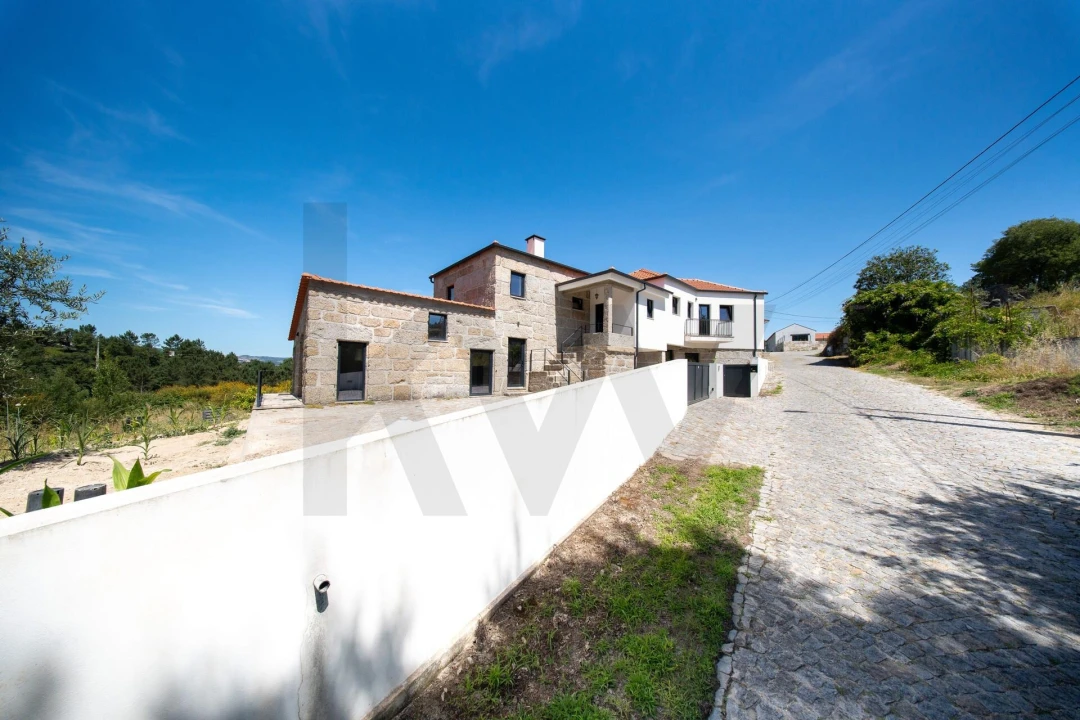 Moradia T3 para Venda em Tabuado Foto 52