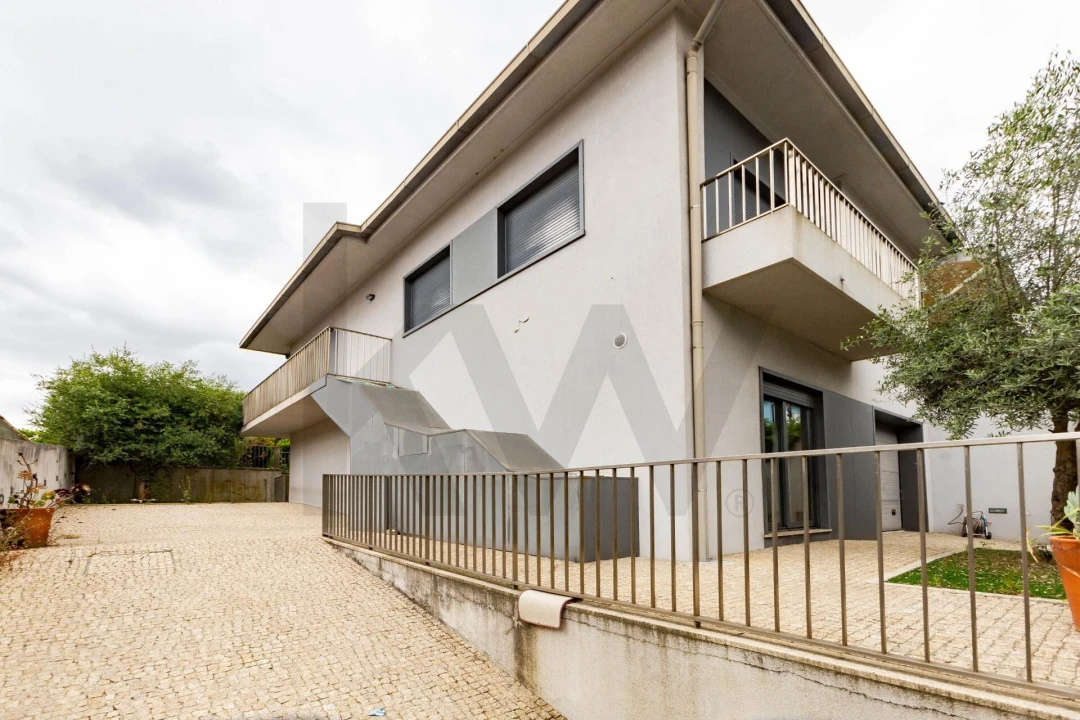 Moradia T3 para Venda em Gondomar (São Cosme), Valbom e Jovim Foto 2