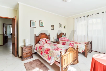 Moradia T3 para Venda em Oiã