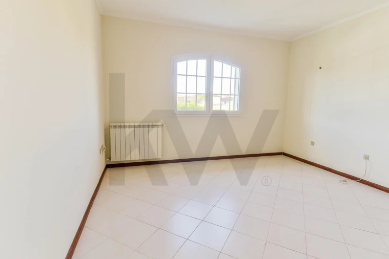 Moradia T3 para Venda em Oiã Foto 17