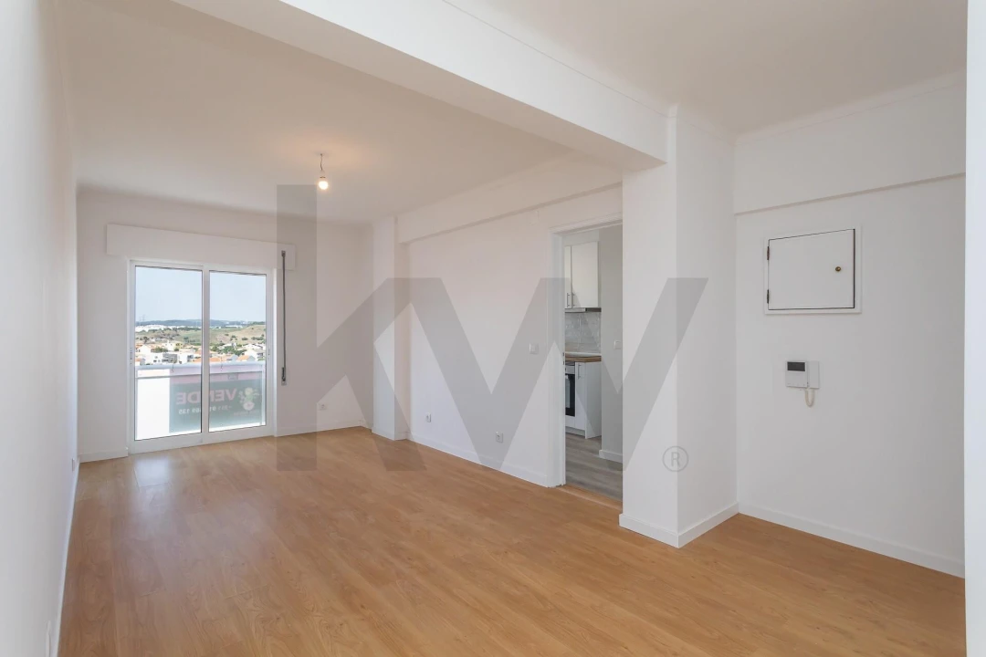 Apartamento T2 para Venda em Cacém e São Marcos Foto 7