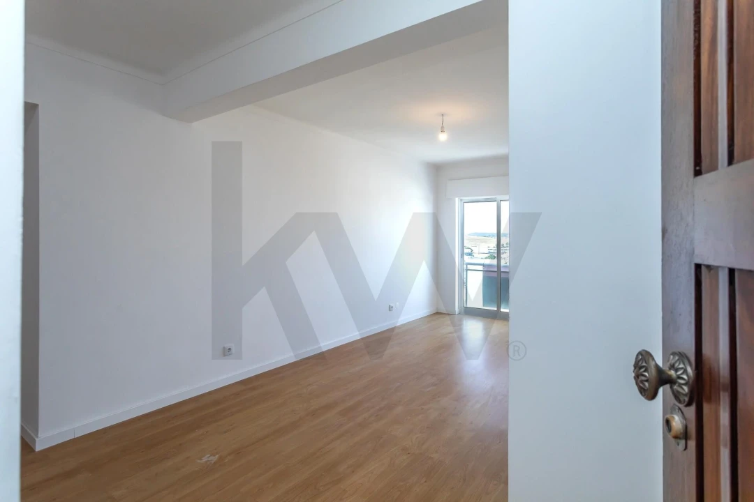 Apartamento T2 para Venda em Cacém e São Marcos Foto 26