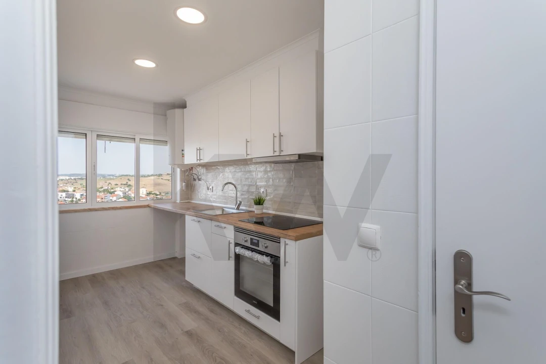 Apartamento T2 para Venda em Cacém e São Marcos Foto 2