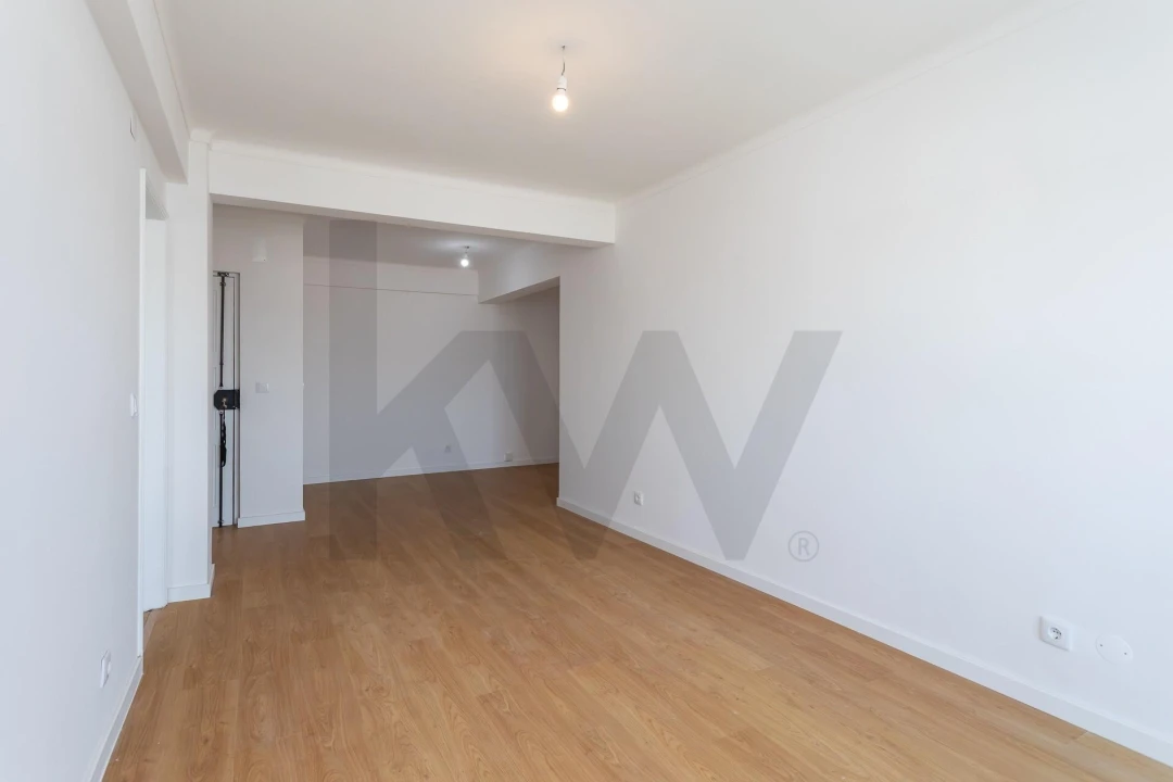 Apartamento T2 para Venda em Cacém e São Marcos Foto 10
