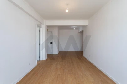 Apartamento T2 para Venda em Cacém e São Marcos