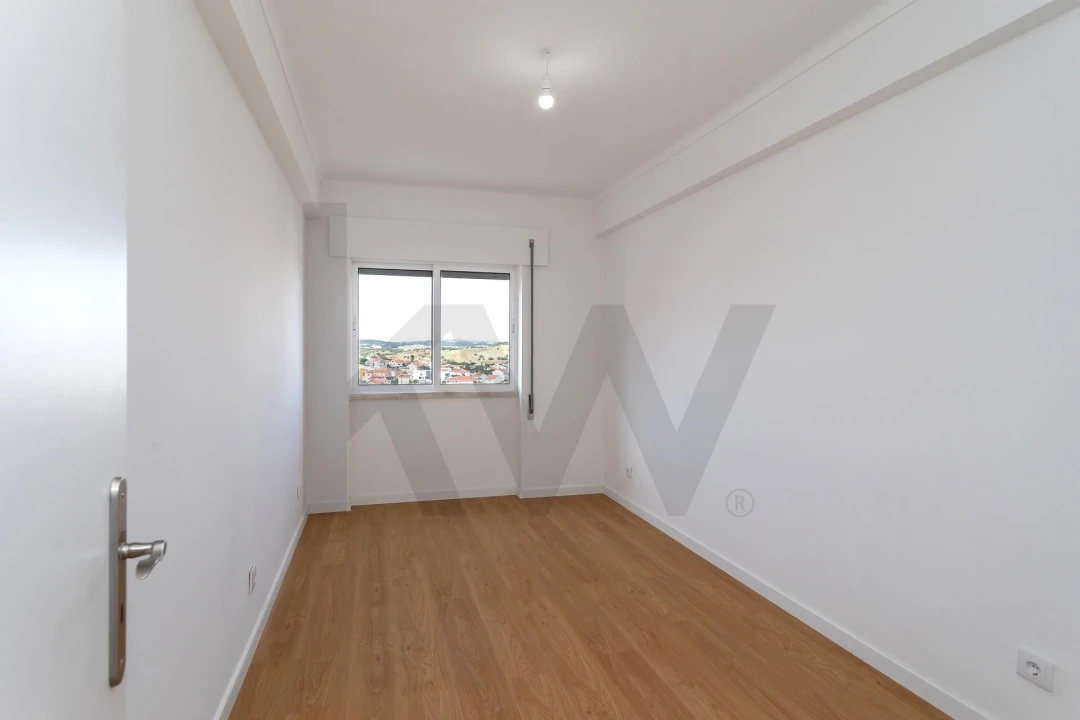 Apartamento T2 para Venda em Cacém e São Marcos Foto 20