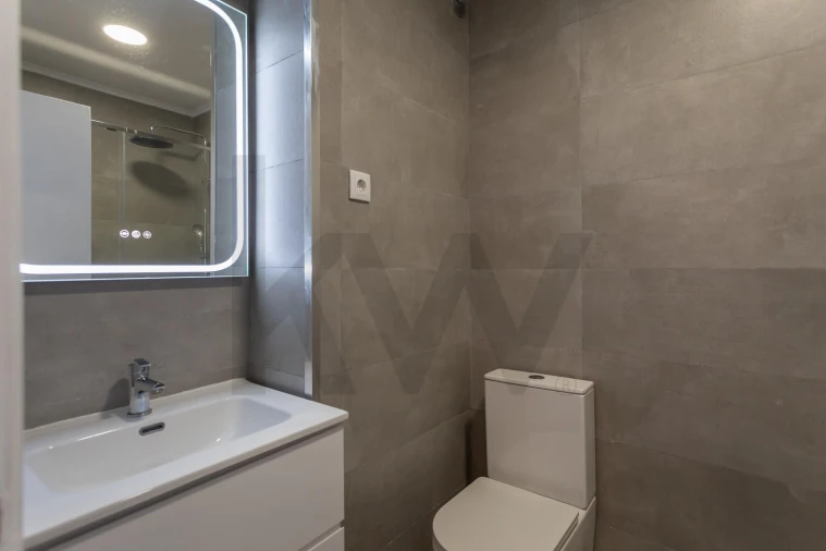 Apartamento T2 para Venda em Cacém e São Marcos Foto 18