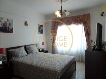 Apartamento T3 para Venda em Loule (São Clemente)