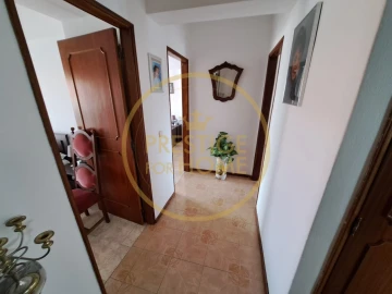 Apartamento T3 para Venda em Loule (São Clemente)
