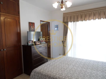 Apartamento T3 para Venda em Loule (São Clemente)