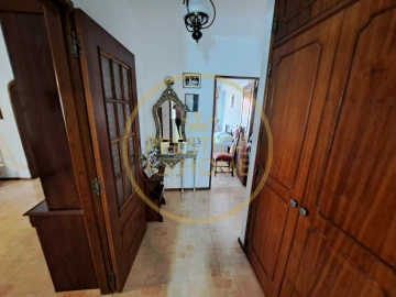Apartamento T3 para Venda em Loule (São Clemente)