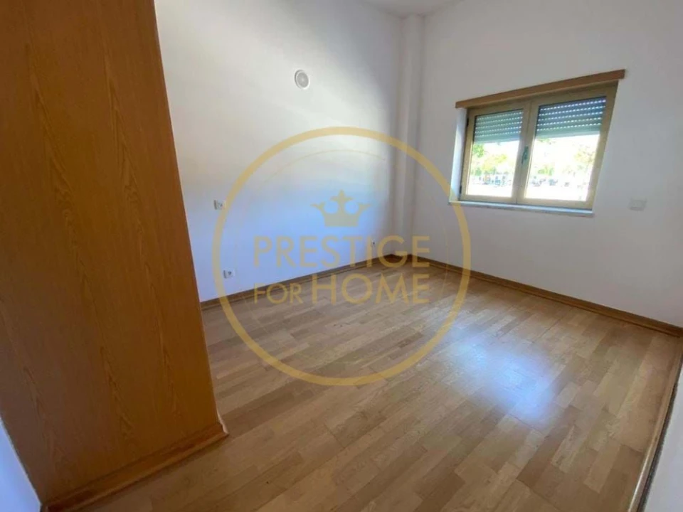 Apartamento T2 para Venda em Loule (São Clemente) Foto 11