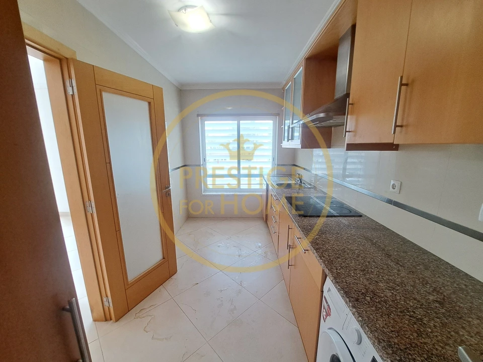 Apartamento T2 para Venda em Loule (São Clemente) Foto 8