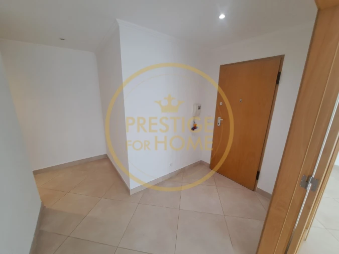 Apartamento T2 para Venda em Loule (São Clemente) Foto 13