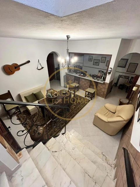 Moradia T6 para Venda em Loule (São Clemente)