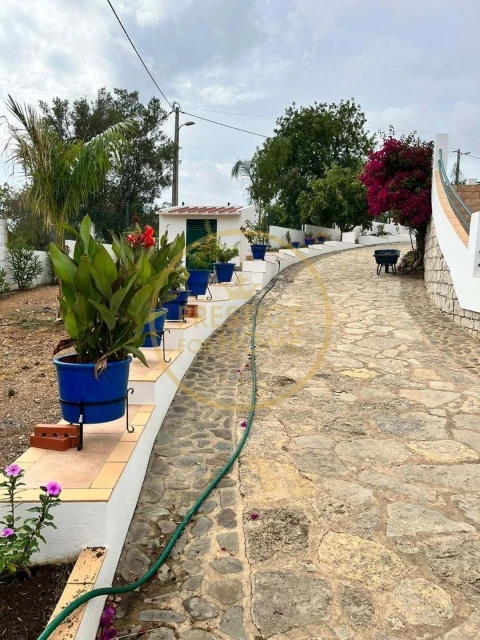 Moradia T6 para Venda em Loule (São Clemente)