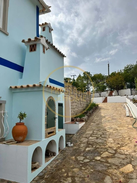 Moradia T6 para Venda em Loule (São Clemente)