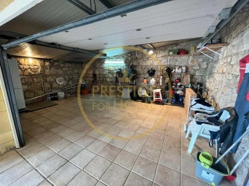 Moradia T6 para Venda em Loule (São Clemente)