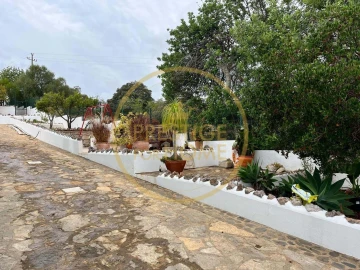 Moradia T6 para Venda em Loule (São Clemente)