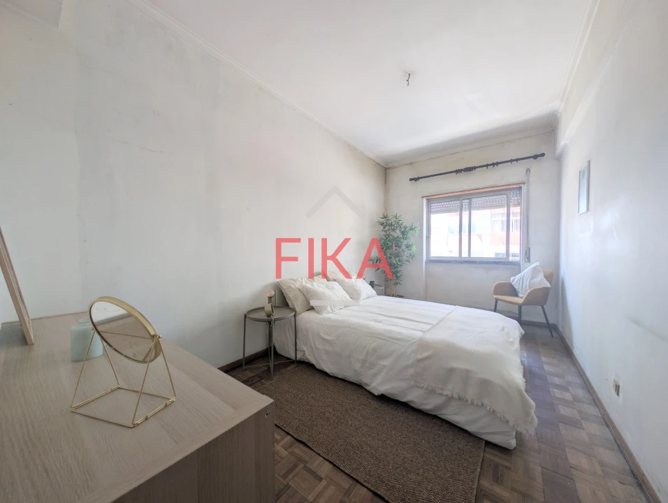 Apartamento T2 para Venda em Amora Foto 21