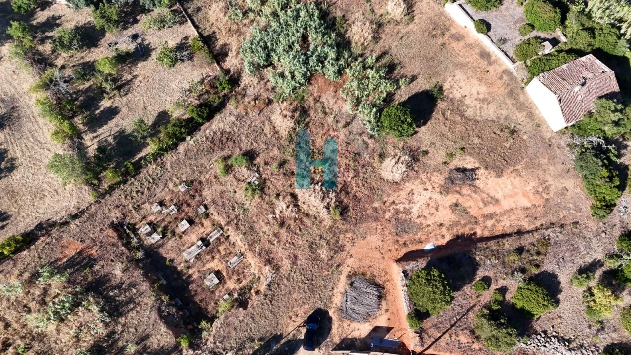 Terreno para Venda em Estômbar e Parchal Foto 4